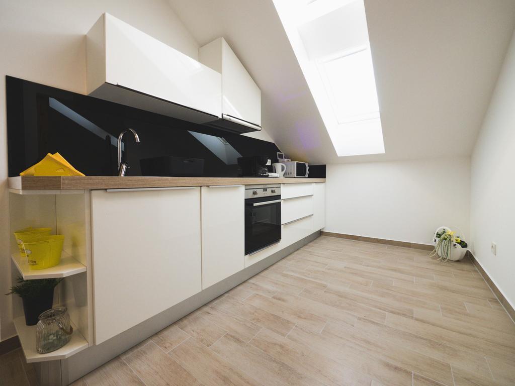 Apartments Sunny Garden Brodarica  Εξωτερικό φωτογραφία