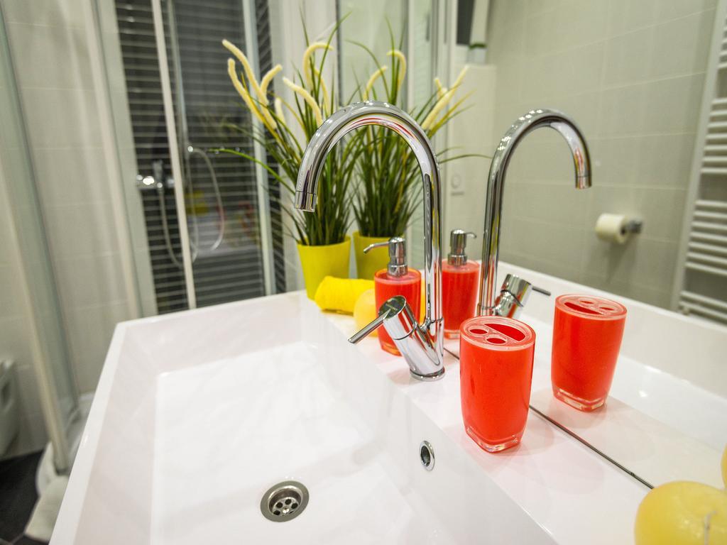 Apartments Sunny Garden Brodarica  Εξωτερικό φωτογραφία