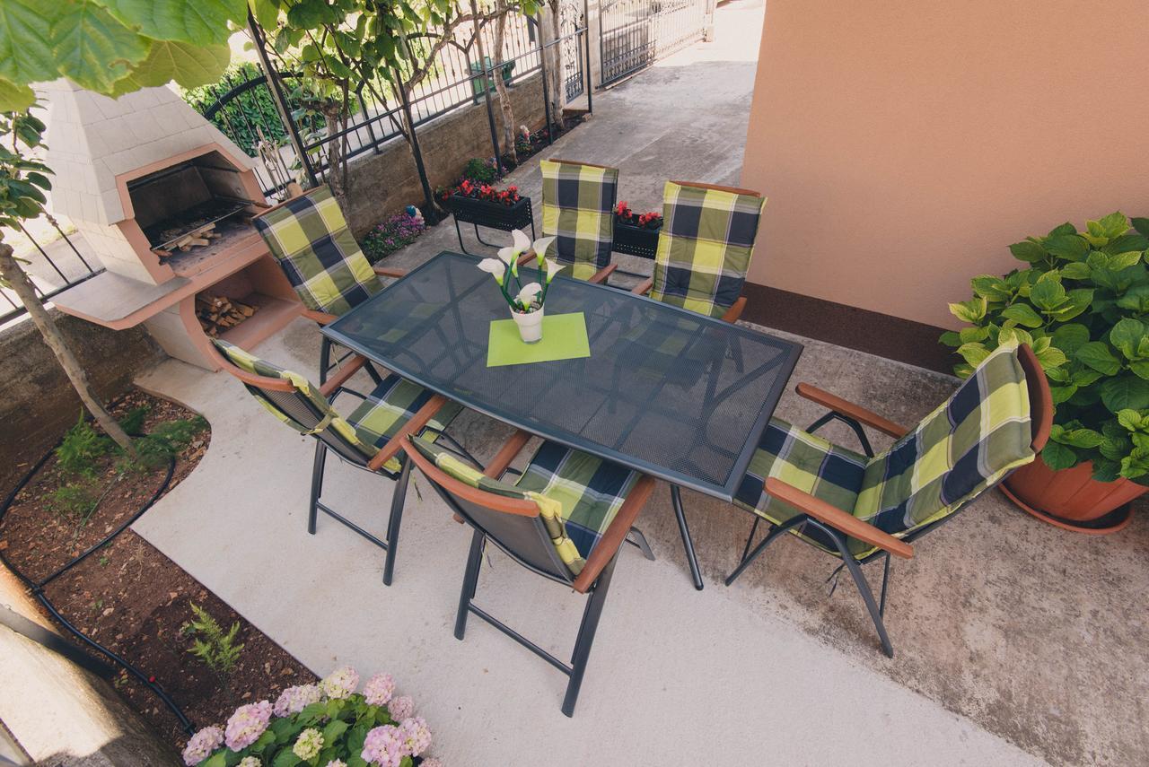 Apartments Sunny Garden Brodarica  Εξωτερικό φωτογραφία